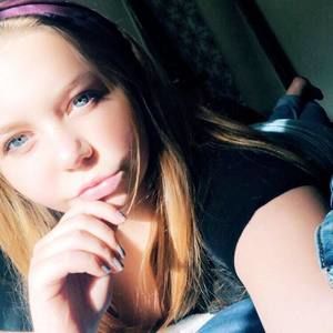 Meet your Posher, Celeste